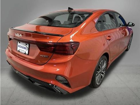 Used 2024 Kia Forte GT-Line w/ GT-Line Premium Package FWD image 5