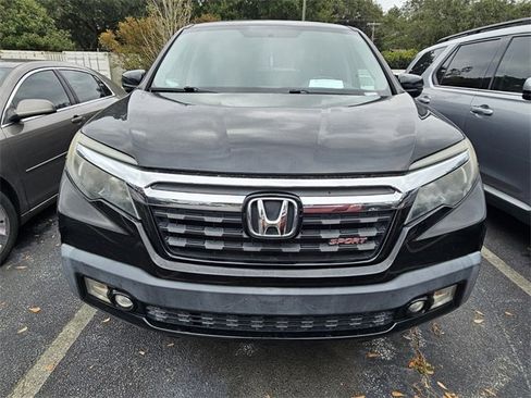 Used 2017 Honda Ridgeline Sport image 3