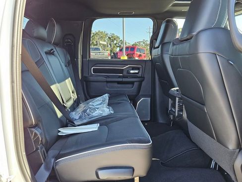 New 2026 RAM 2500 Laramie AWD/4WD image 14