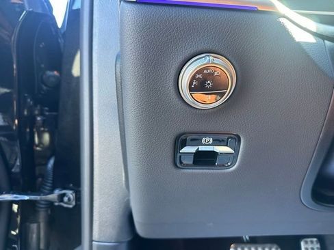 New 2026 Mercedes-Benz GLC 43 AMG 4MATIC Coupe image 17