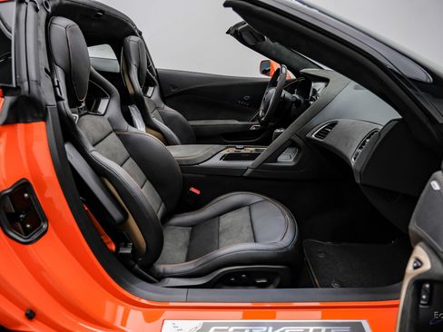 Used 2019 Chevrolet Corvette ZR1 RWD image 60