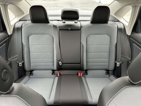 New 2026 Volkswagen Jetta SE image 14