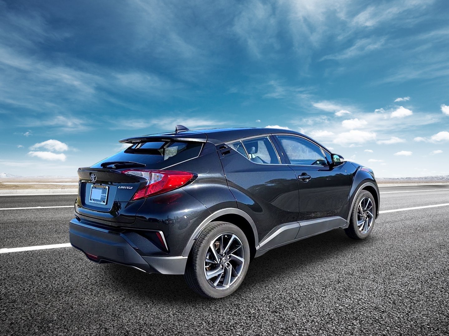 Used 2022 Toyota C-HR Limited FWD image 8