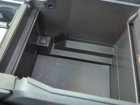 Used 2023 Ford Expedition Timberline image 29