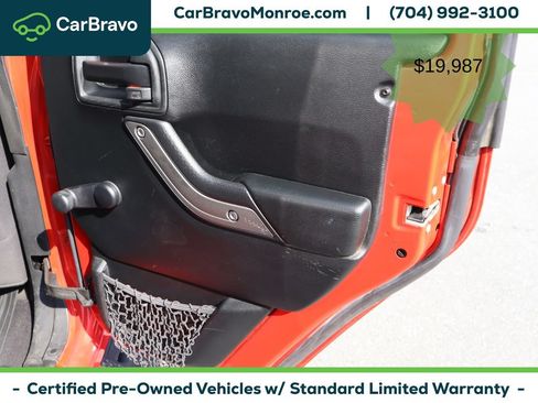 Used 2018 Jeep Wrangler Unlimited Sport w/ Connectivity Group AWD/4WD image 38