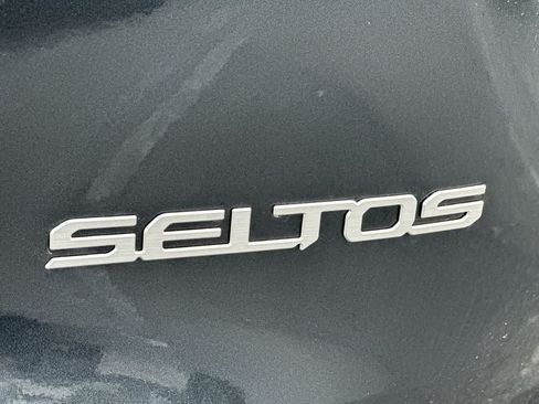 Certified 2026 Kia Seltos EX w/ EX Sunroof Package AWD/4WD image 10