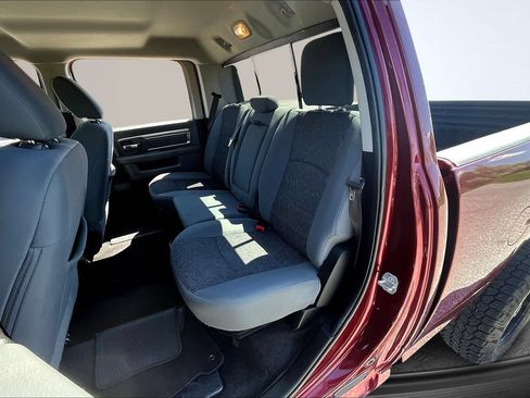Used 2018 RAM 2500 Big Horn AWD/4WD image 24