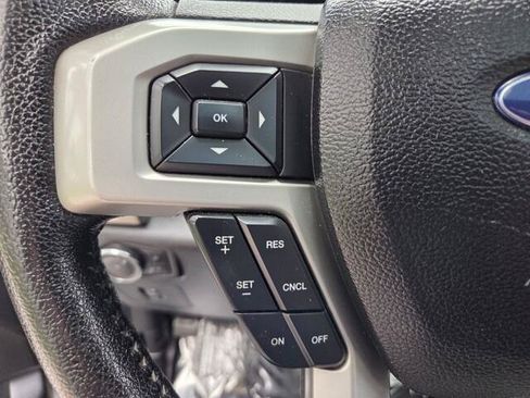Used 2016 Ford F150 Lariat w/ Equipment Group 502A Luxury AWD/4WD image 12