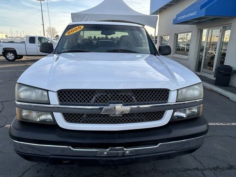 Used 2005 Chevrolet Silverado 1500 LS image 2