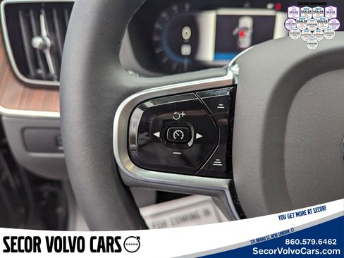 Certified 2023 Volvo XC60 B5 Plus w/ Climate Package image 11