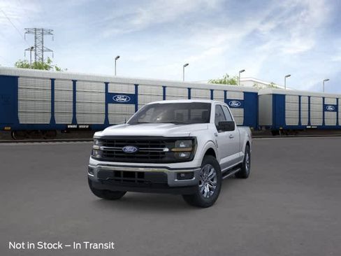 New 2026 Ford F150 XLT w/ XLT Chrome Appearance Package RWD image 2