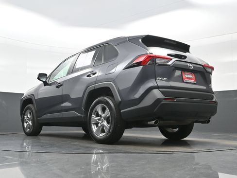 Used 2025 Toyota RAV4 XLE AWD/4WD image 30