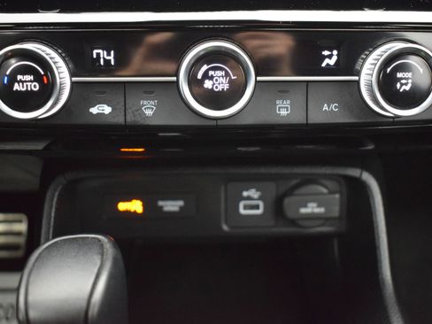 Used 2023 Honda Civic Sport image 18