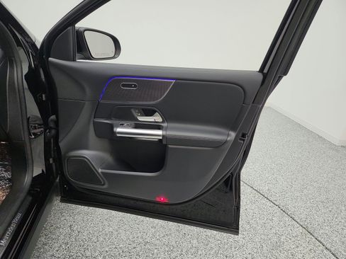 Certified 2022 Mercedes-Benz GLA 250 4MATIC image 20