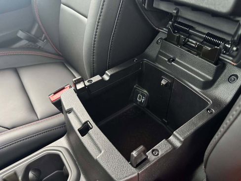 New 2025 Jeep Wrangler Rubicon image 31