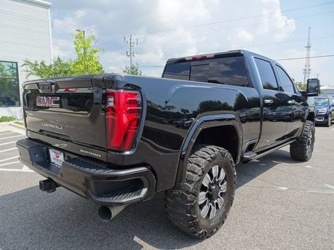 Used 2025 GMC Sierra 2500 Denali w/ Denali Reserve Package AWD/4WD image 4