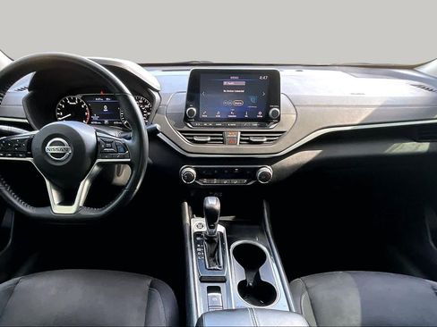 Used 2022 Nissan Altima 2.5 SV w/ SV Premium Package FWD image 31