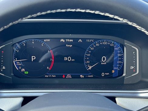 New 2026 Volkswagen Taos SEL image 23