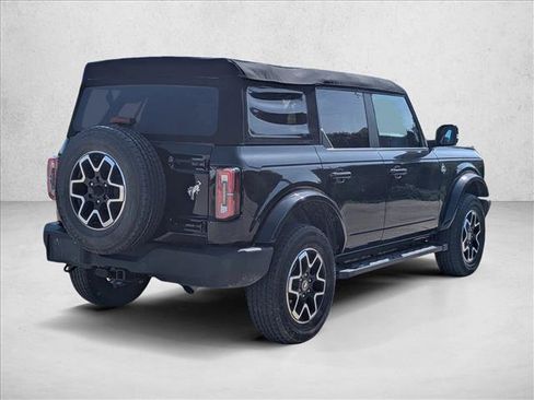 Used 2023 Ford Bronco Outer Banks AWD/4WD image 5