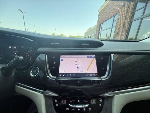 Used 2020 Cadillac XT6 Premium Luxury FWD image 31