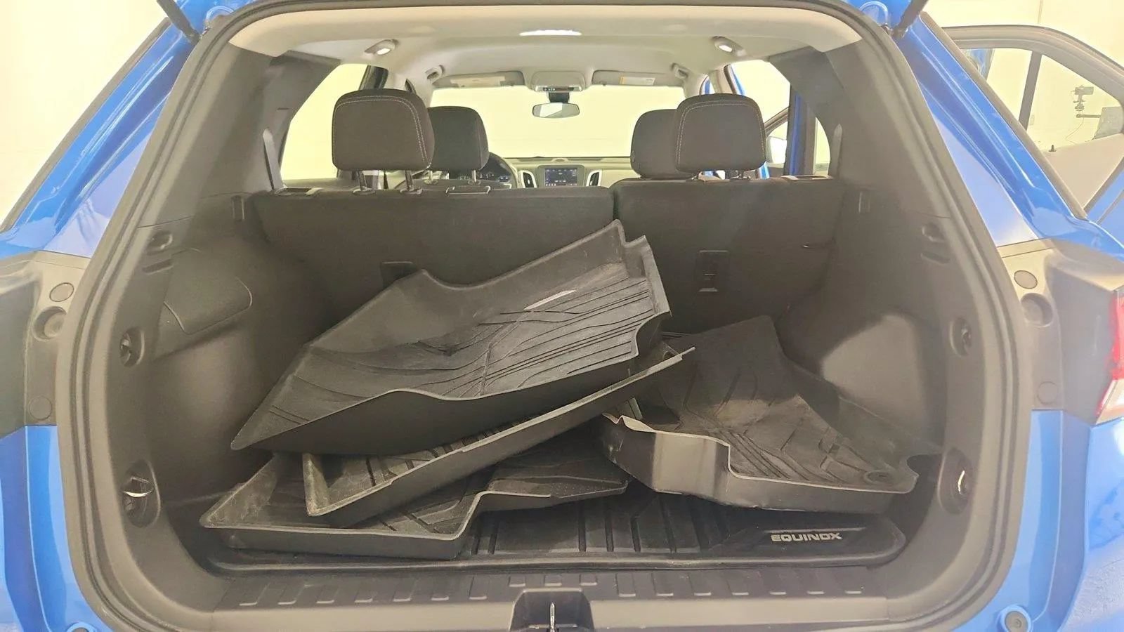 Used 2024 Chevrolet Equinox LS w/ LPO, Floor Liner Package FWD image 36