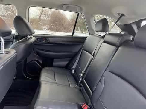 Used 2017 Subaru Outback 2.5i Limited image 28