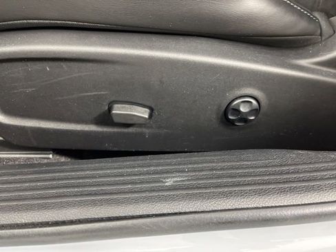 Used 2021 Dodge Challenger R/T w/ Plus Package image 34