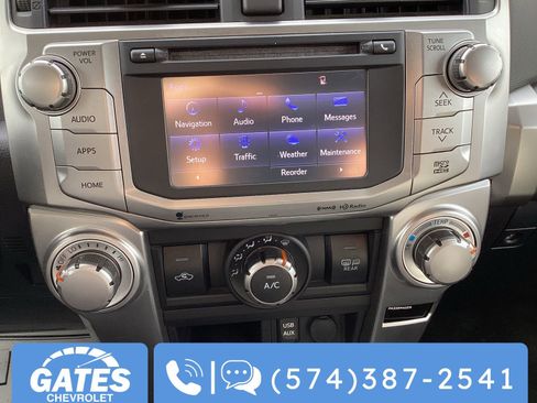 Used 2016 Toyota 4Runner SR5 image 3