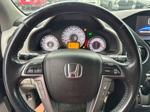 Used 2013 Honda Pilot Touring image 6