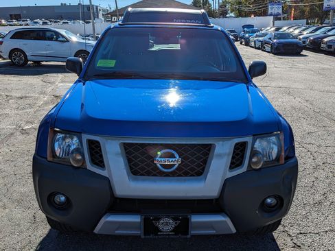 Used 2012 Nissan Xterra S w/ Value Package image 3