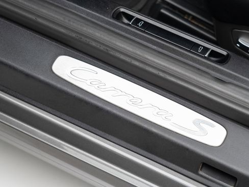 Certified 2017 Porsche 911 Carrera S image 14