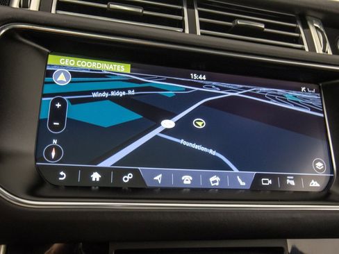 Used 2017 Land Rover Range Rover Supercharged image 23