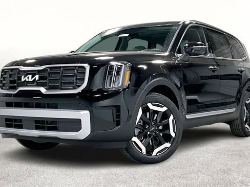 New 2025 Kia Telluride S image 2