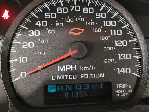 Used 2001 Chevrolet Monte Carlo SS w/ High Sport Appearance Pkg FWD image 3