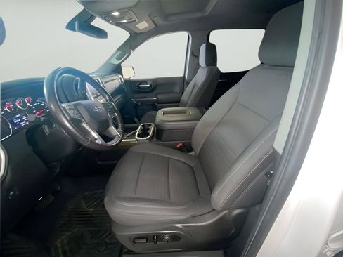 Used 2021 Chevrolet Silverado 1500 LT Trail Boss w/ Convenience Package II AWD/4WD image 28