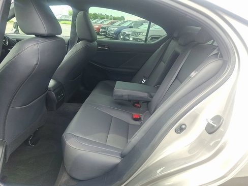 Used 2023 Lexus IS 300 AWD w/ Premium Package image 10