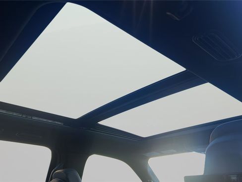 Used 2025 Lincoln Navigator Black Label image 18