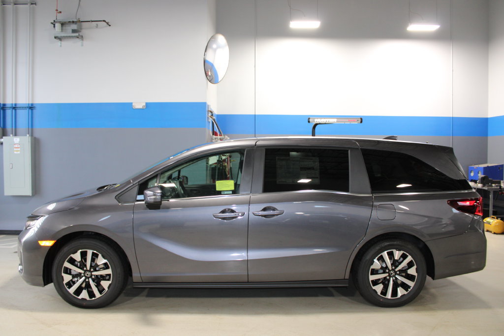New 2027 Honda Odyssey EX-L image 7