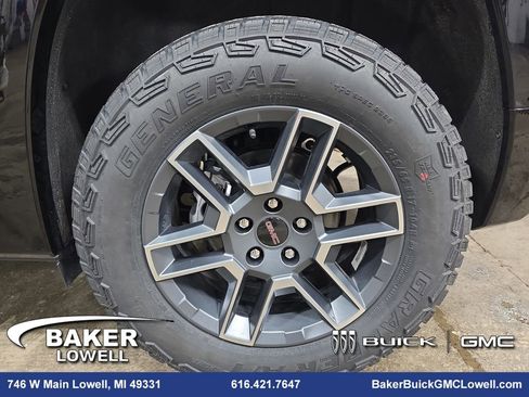 New 2026 GMC Terrain AT4 w/ Convenience Package III image 29