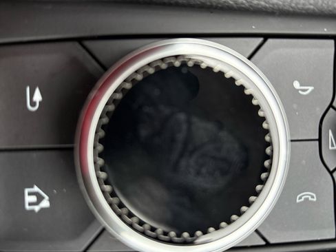 Used 2024 Cadillac XT6 Luxury w/ LPO, Floor Liner Package image 14