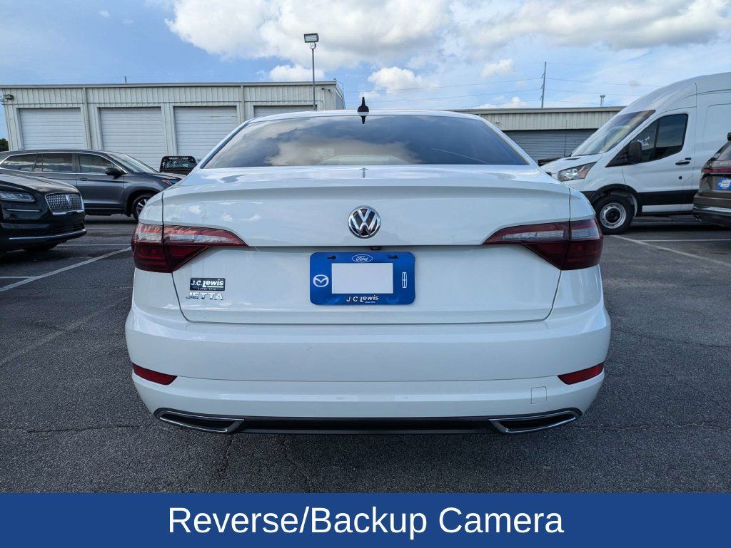 Used 2020 Volkswagen Jetta SEL Premium FWD image 5