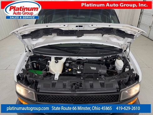 Used 2018 Chevrolet Express 3500 Extended w/ Driver Convenience Package RWD image 57