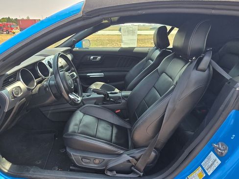 Used 2023 Ford Mustang Premium RWD image 11