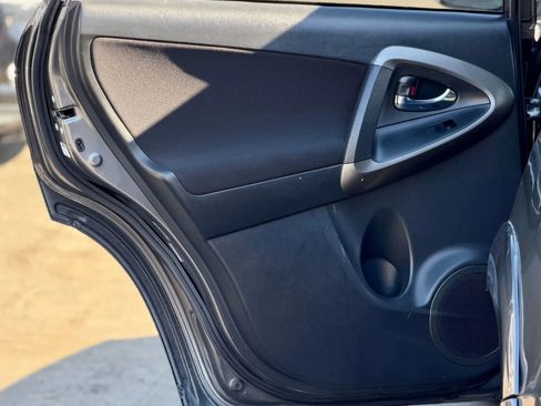 Used 2011 Toyota RAV4 Sport image 8