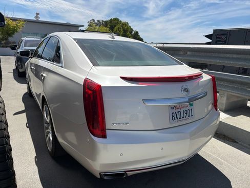 Used 2014 Cadillac XTS Platinum FWD image 4