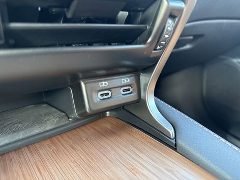 Used 2024 Lexus RX 350h image 22