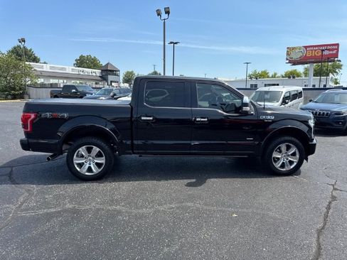 Used 2017 Ford F150 Platinum w/ Equipment Group 701A Luxury AWD/4WD image 7