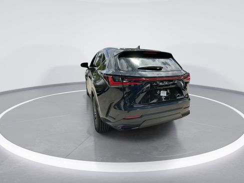Used 2025 Lexus NX 250 FWD w/ Premium Package image 6