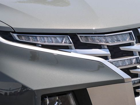 Used 2024 Hyundai Santa Cruz SEL FWD image 4