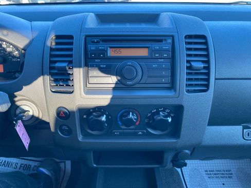 Used 2010 Nissan Frontier XE w/ XE Preferred Pkg image 14